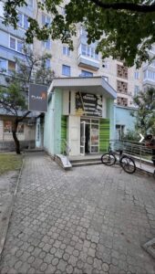 Продаж нежитлового приміщення 159,7 м² у центрі Горішніх Плавнів