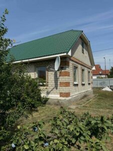 Продається житловий будинок
